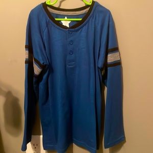 NWOT boys long sleeve top